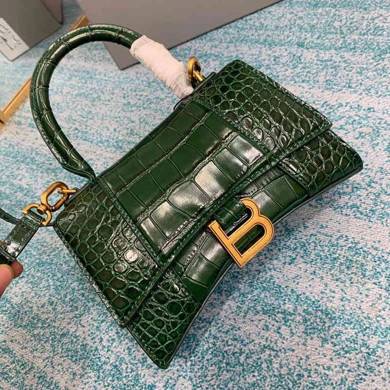 Designer Balencaigas Family b End High Hourglassb Crocodiless Pattern Cow Leather Women's Portable One Shoulder Slant Span Fashion Bag
Designer Balencaigas Family b End High Hourglassb Crocodiless Pattern Cow Leather Women's Portable One Shoulder Slant Span Fashion Bag