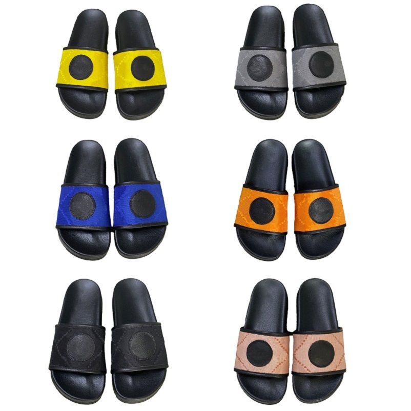 2022 Designer Women Mens Off The Grid Slipper Rubber Slides Sandals Outdoor Flat Bottoms Flip Flops Black Fashion Beach Shoes WITH BOX NO345, Color 6
2022 Designer Women Mens Off The Grid Slipper Rubber Slides Sandals Outdoor Flat Bottoms Flip Flops Black Fashion Beach Shoes WITH BOX NO345, Color 6