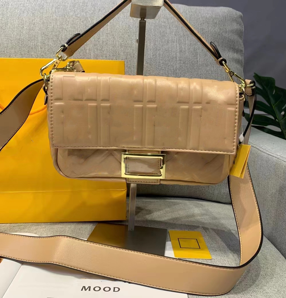 Women Bag Designer Handbag Fashionable Leather Shoulder Chain Bags Luxury Purse Crossbody Sunshine Tote, Red
Women Bag Designer Handbag Fashionable Leather Shoulder Chain Bags Luxury Purse Crossbody Sunshine Tote, Red