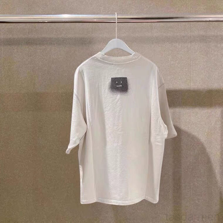Spring and Summer Square Smiley Face Letters Studio Printing Round Neck Loose Acne Short-sleeved T-shirt for Men Women, Black
Spring and Summer Square Smiley Face Letters Studio Printing Round Neck Loose Acne Short-sleeved T-shirt for Men Women, Black