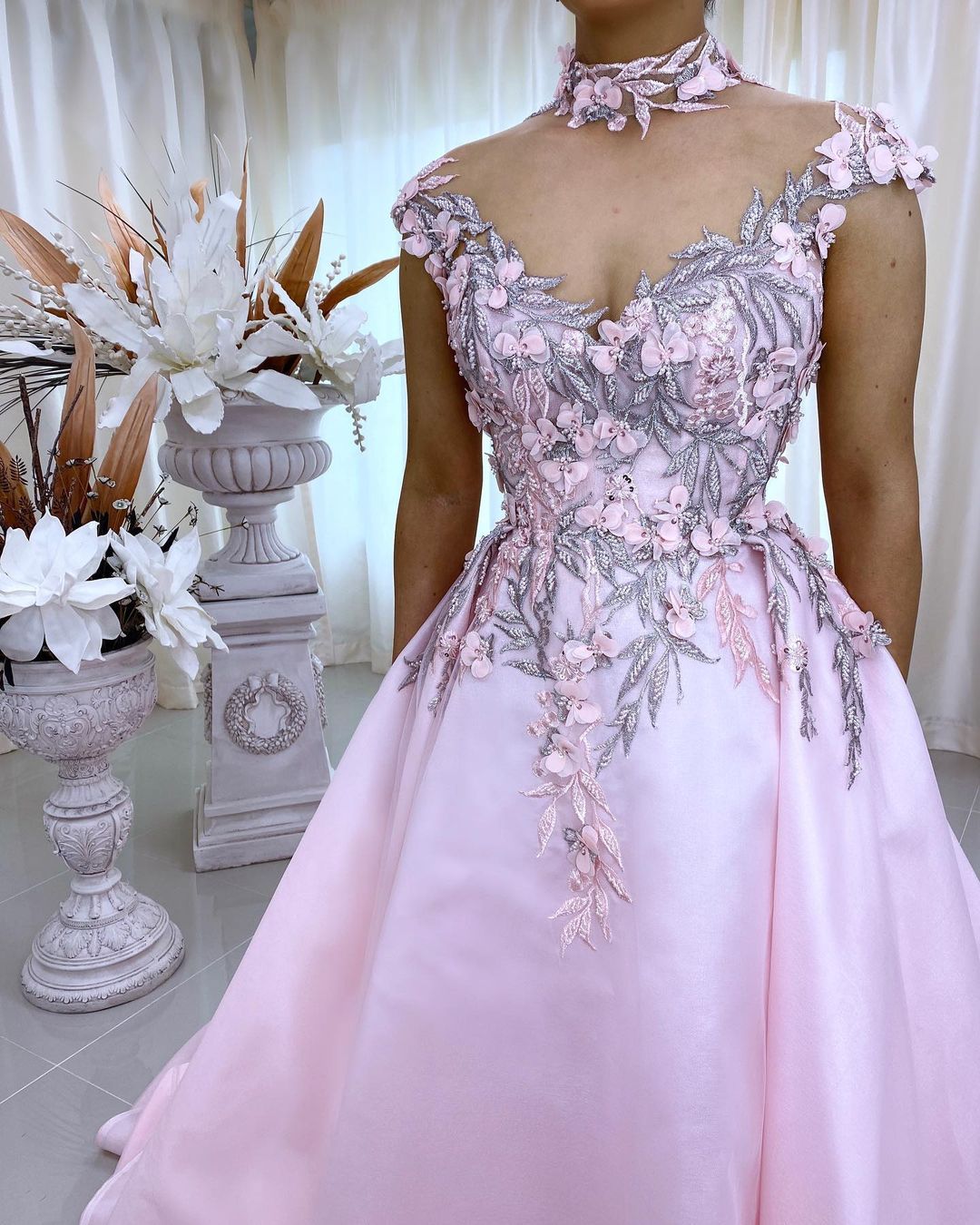 Simple Pink Satin A Line Wedding Dress Short Sleeve Applique Bridal Gowns Custom Made Plus Size Sweep Floor Formal Dresses