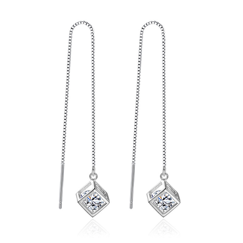 OMHXZJ Wholesale Dangle & Chandelier Fashion simple magic cube kpop 925 Sterling Silver Tassel pendant drop Long Ear Line Earrings For Women YS148
OMHXZJ Wholesale Dangle & Chandelier Fashion simple magic cube kpop 925 Sterling Silver Tassel pendant drop Long Ear Line Earrings For Women YS148
