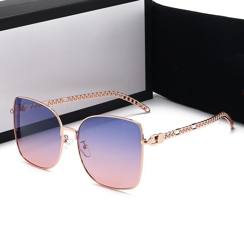Womens Designer Sunglasses Luxury Qualtiy Fashion Vintage Oversized Sun Glasses Designer Outdoor Star Style Goggles With Gift Box
Womens Designer Sunglasses Luxury Qualtiy Fashion Vintage Oversized Sun Glasses Designer Outdoor Star Style Goggles With Gift Box