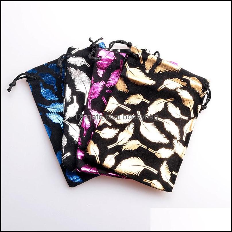 Jewelry Pouches Bags 4Colors 50Pcs/Lot 8X10Cm/10X14Cm Feather Print Veet Bag Pouches Favor Candy Packaging Dr Bdesybag Dhfcl
Jewelry Pouches Bags 4Colors 50Pcs/Lot 8X10Cm/10X14Cm Feather Print Veet Bag Pouches Favor Candy Packaging Dr Bdesybag Dhfcl
