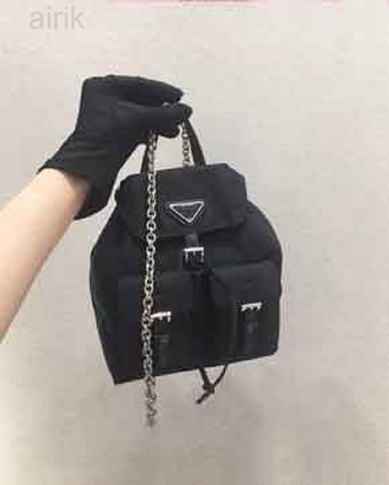 Designer Backpacks Casual Breathable Classic Style Mini Bags High Quality Universal Cute Multi-purpose Back Packs 17cm 16cm, Blue
Designer Backpacks Casual Breathable Classic Style Mini Bags High Quality Universal Cute Multi-purpose Back Packs 17cm 16cm, Blue