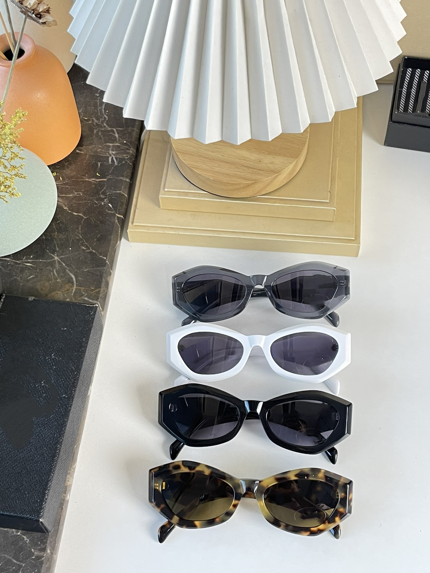 New plant Sunglasses For Men Women Eyewear square Designer Classic style Sun Glass UV400 Lenses Trend With box che 
New plant Sunglasses For Men Women Eyewear square Designer Classic style Sun Glass UV400 Lenses Trend With box che