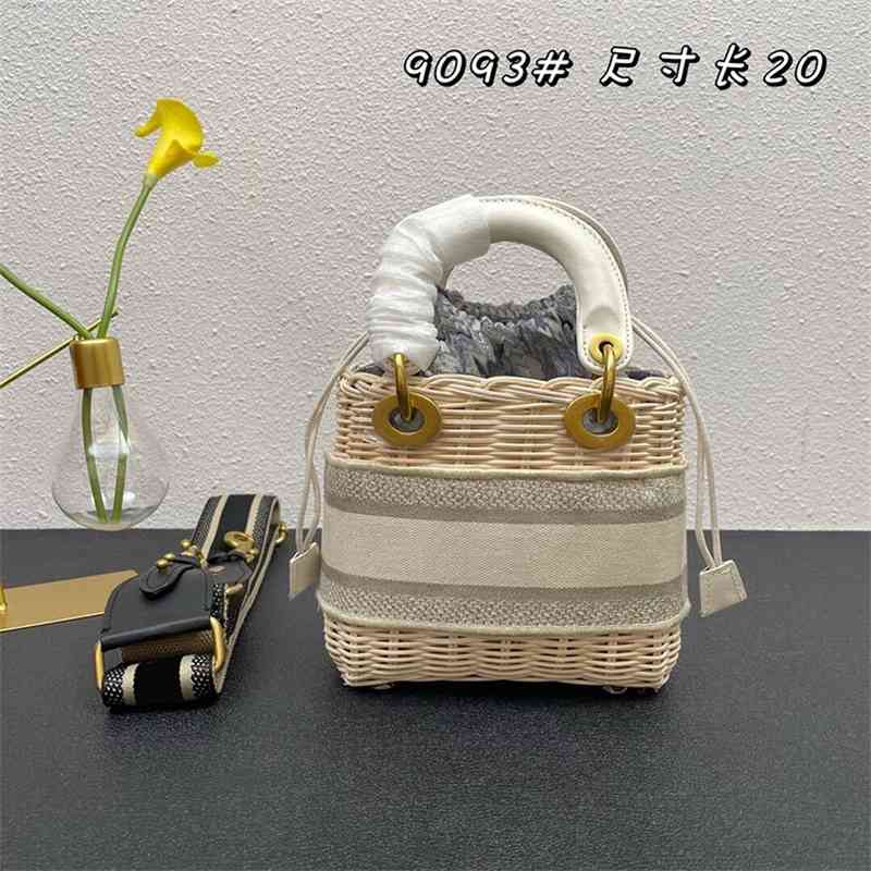 Evening Dag Designer Lady Bag Natural Straw Bucket Tote Summer Beach Handbags Women Lean Jacquards Pocket Drawstring Closure
Evening Dag Designer Lady Bag Natural Straw Bucket Tote Summer Beach Handbags Women Lean Jacquards Pocket Drawstring Closure