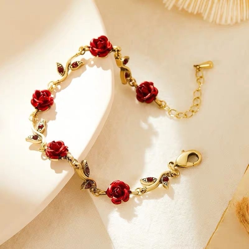 Rose Bracelet Mori Women's dimensional Old Girlfriends Design Sense of Niche Light Luxury
Rose Bracelet Mori Women's dimensional Old Girlfriends Design Sense of Niche Light Luxury