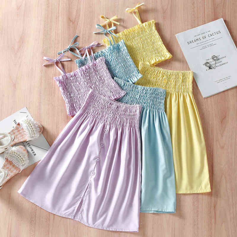 Citgeett Summer Solid Kids Baby Girls Clothing Sets Outfits Sleeveless Strap Vest Tops Button A-line Skirts Suit J220712
Citgeett Summer Solid Kids Baby Girls Clothing Sets Outfits Sleeveless Strap Vest Tops Button A-line Skirts Suit J220712