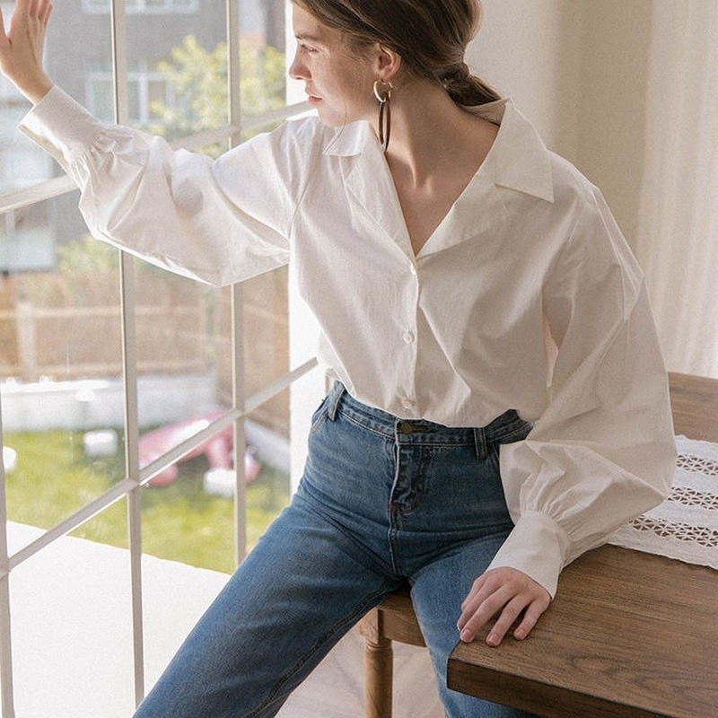 QWEEK Cotton White Blouse Women Lantern Sleeves Vintage Shirts Button Up Long Sleeve Top Spring Fashion Office Ladies Chic 220407