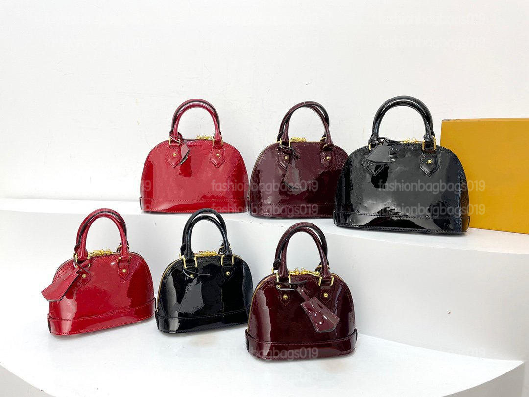 Designer Luxury Shoulder Bags Alma Bb Fashion Women Chain Messenger Bag Leather Handbags Shell Wallet Ladies Bag Crossbody Tote
Designer Luxury Shoulder Bags Alma Bb Fashion Women Chain Messenger Bag Leather Handbags Shell Wallet Ladies Bag Crossbody Tote