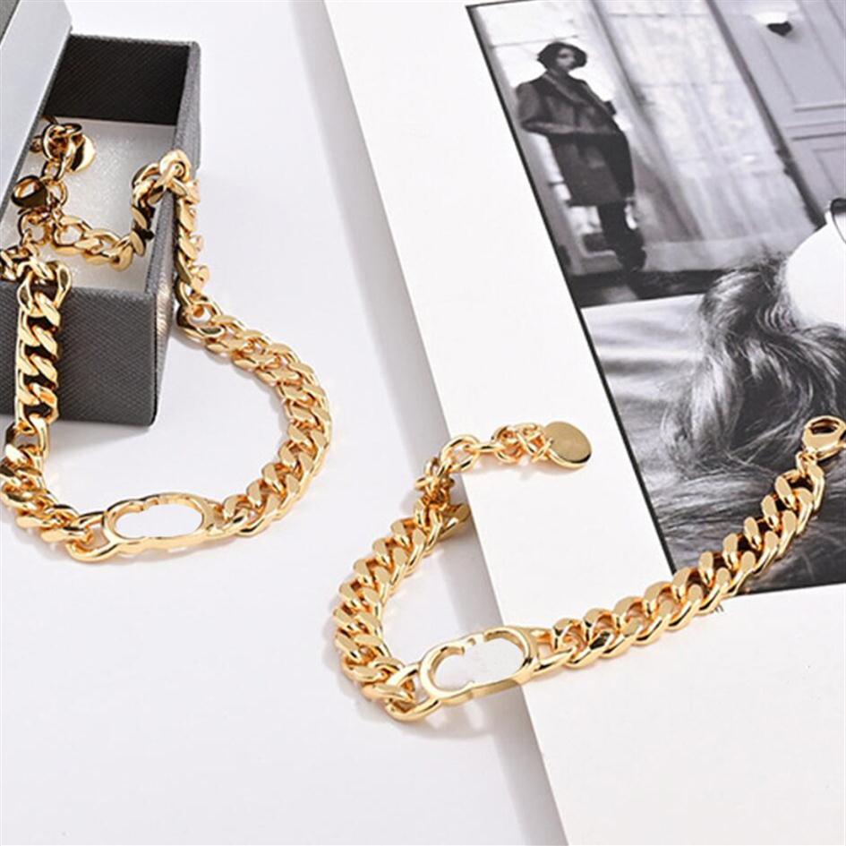 Luxury Designers Jewelry Fashion Womens Bracelet Necklace 18K Gold Plated Letter Chunky Bib Choker Bangle Pendant Link Chain Desig269V, Original box-white
Luxury Designers Jewelry Fashion Womens Bracelet Necklace 18K Gold Plated Letter Chunky Bib Choker Bangle Pendant Link Chain Desig269V, Original box-white