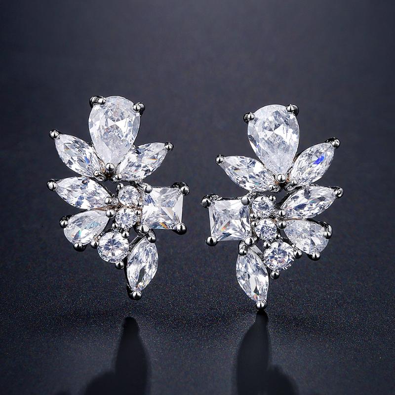 Stud Fashion Silver Color Cubic Zirconia Earrings For Women Wedding Party Bridal JewelryStudStud
Stud Fashion Silver Color Cubic Zirconia Earrings For Women Wedding Party Bridal JewelryStudStud