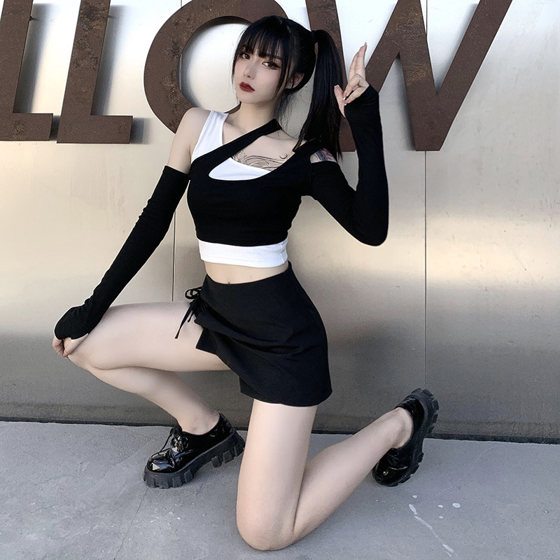 Yedinas Punk Fashion Black White Patchwork Tops Long Sleeve Crop Female Harajuku Grunge Off Shoulder Bodycon Autumn 220328