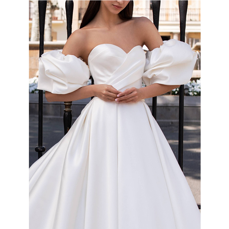 Satin Off the Shoulder Wedding Dress Grand Party dress with a heart collar Bridal Gowns