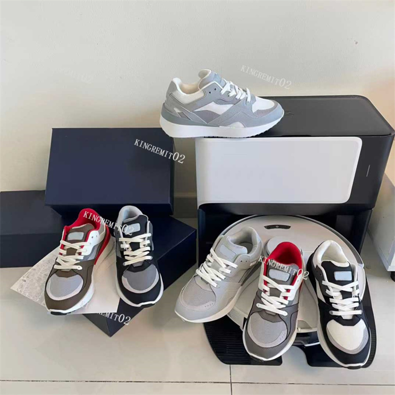 Designer Sneakers B29 Casual Shoes Men Women Trainers Gray Technical Mesh Sneaker Classic Leather Shoe With Box
Designer Sneakers B29 Casual Shoes Men Women Trainers Gray Technical Mesh Sneaker Classic Leather Shoe With Box