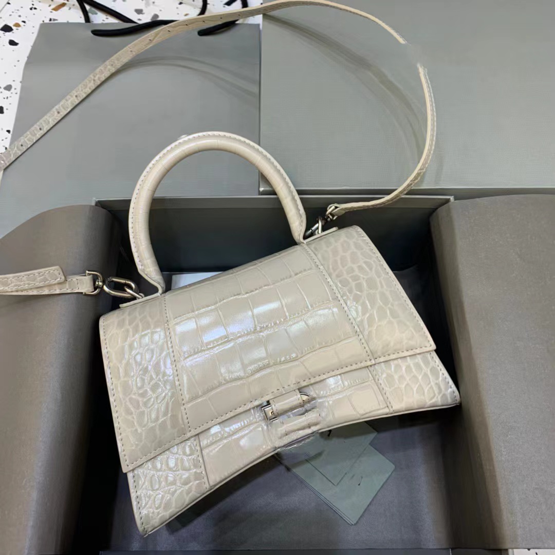 B Shoulder Bags Fashion Crocodile Skin Check Plaid Tartan Crocodile Cream Designer Leather Classic high quality
B Shoulder Bags Fashion Crocodile Skin Check Plaid Tartan Crocodile Cream Designer Leather Classic high quality