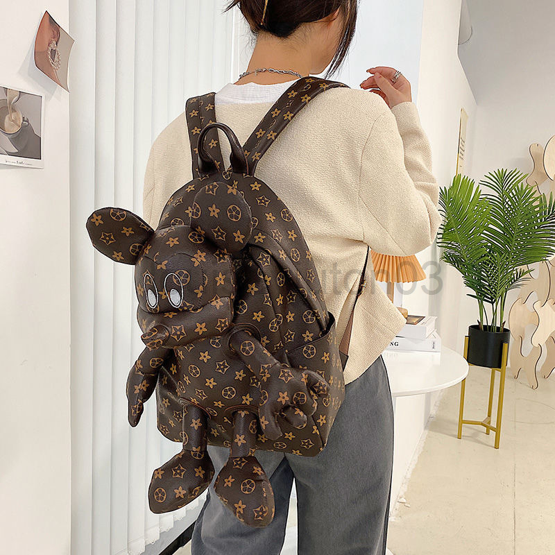 Designer Leather Backpack Europe and America Mens Woman Lovers Trendy Brand Old Flower New Large Capacity Student Backpack, Large capacity old decor
Designer Leather Backpack Europe and America Mens Woman Lovers Trendy Brand Old Flower New Large Capacity Student Backpack, Large capacity old decor