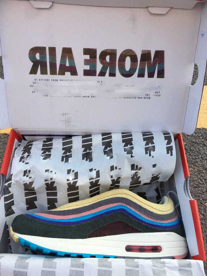 Shoes Authentic Sean Wotherspoon x 1/97 Vf Sw Hybrid Men Women Corduroy Rainbow Sports Sneakers 36-47
Shoes Authentic Sean Wotherspoon x 1/97 Vf Sw Hybrid Men Women Corduroy Rainbow Sports Sneakers 36-47