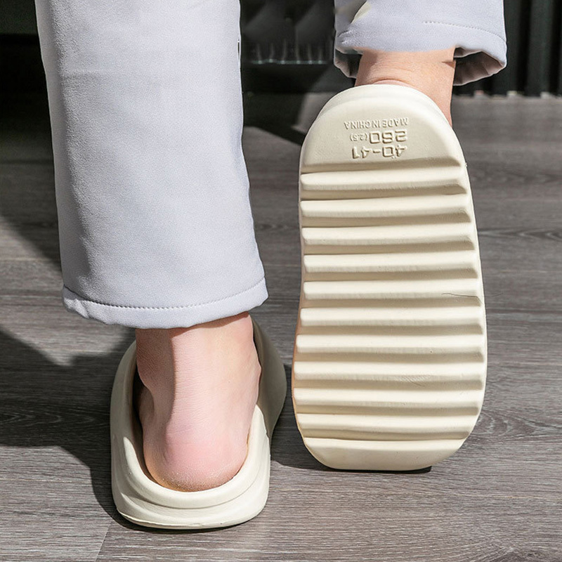 Summer Winter Slippers Women Men Sandals Casual Beach Shoes Soft Bottom Slides Thick Platform EVA Anti-Slip Home Slipper 220326