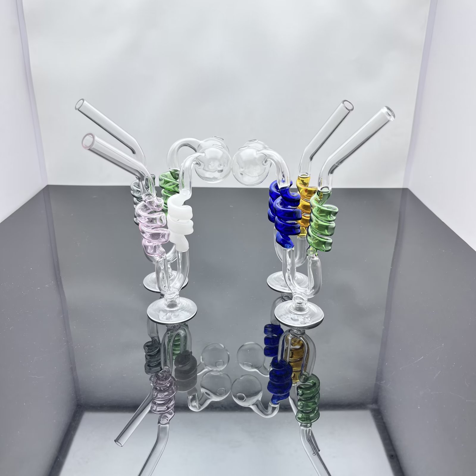 Glass pipe Oil Burner bong hookah Smoking New color multi spiral snake glass cigarette set with base
Glass pipe Oil Burner bong hookah Smoking New color multi spiral snake glass cigarette set with base