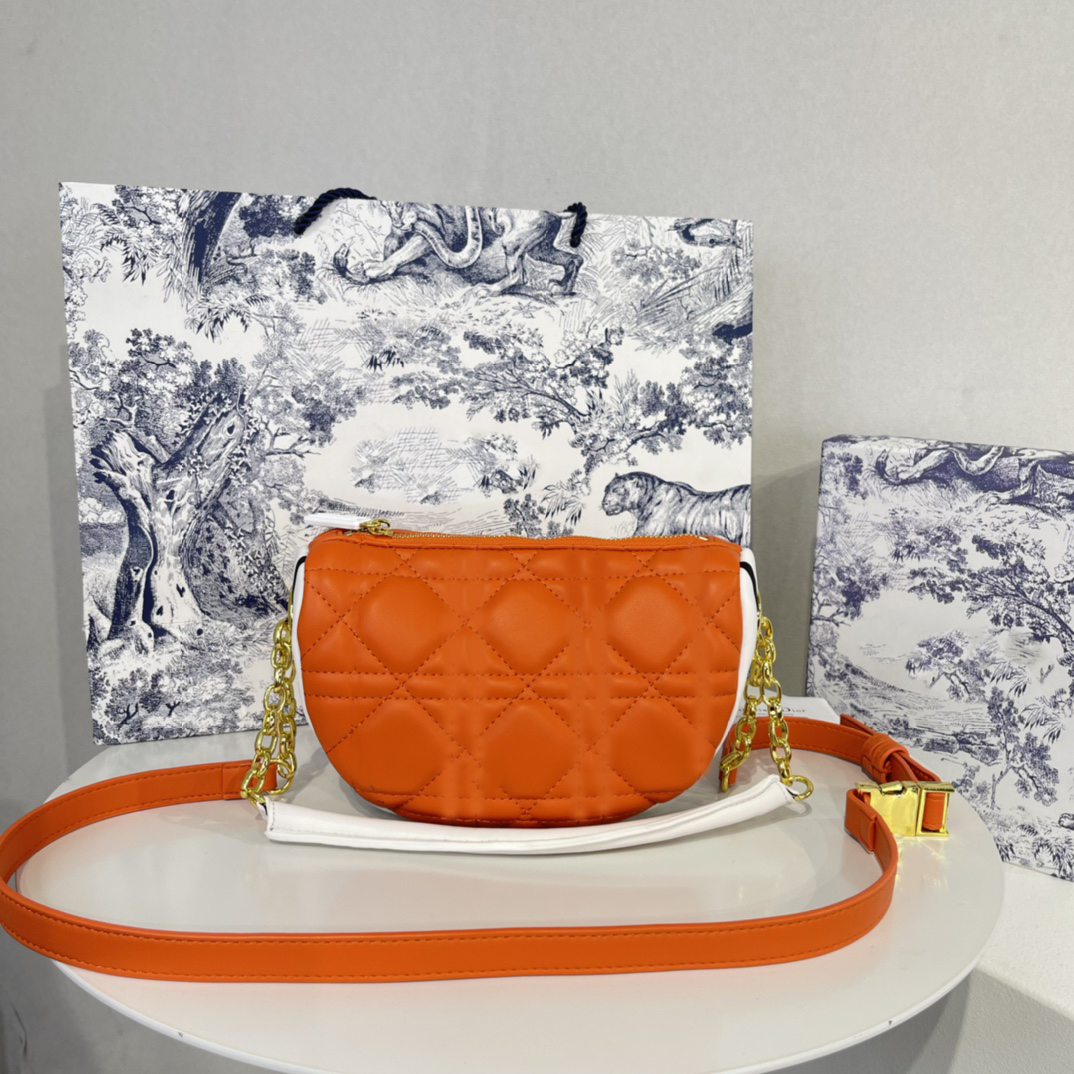 Designer Vib e Hobo Bag Casual Handbags Luxurious Bags Classic Handbag Designer Woman Fashion Women Cross Body with Dustbag Outdoor Sportwear Genuine Leather, Orange
Designer Vib e Hobo Bag Casual Handbags Luxurious Bags Classic Handbag Designer Woman Fashion Women Cross Body with Dustbag Outdoor Sportwear Genuine Leather, Orange