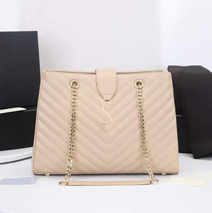 5A Shoulder Bags Designer Women Handbags 2021 Crossbody designers Bag tote clutch Classic genuine leather Clutch gold chain purse oversize wallets, Red
5A Shoulder Bags Designer Women Handbags 2021 Crossbody designers Bag tote clutch Classic genuine leather Clutch gold chain purse oversize wallets, Red
