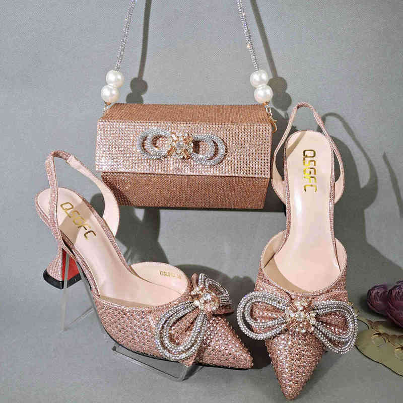 QSGFC 2022 Popular Peach Color Pointed Wine glass heel Design Ladies Shoes Dual-Use Ladies Bags Wedding Party Shoes Bag H220422, Only shoes silver
QSGFC 2022 Popular Peach Color Pointed Wine glass heel Design Ladies Shoes Dual-Use Ladies Bags Wedding Party Shoes Bag H220422, Only shoes silver