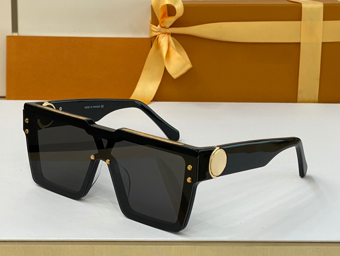 Womens Sunglasses For Women Men Sun Glasses Mens 1639 Fashion Style Protects Eyes UV400 Lens Top Quality With Case
Womens Sunglasses For Women Men Sun Glasses Mens 1639 Fashion Style Protects Eyes UV400 Lens Top Quality With Case