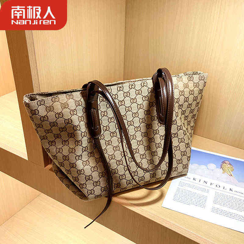 Factory Online Export Designer Bags Tote 2022 New Large Capacity Cloth Women's Canvas Fashion Versatile Portable, Df-8856a gd brown
Factory Online Export Designer Bags Tote 2022 New Large Capacity Cloth Women's Canvas Fashion Versatile Portable, Df-8856a gd brown