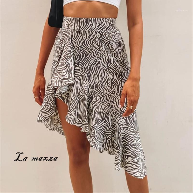 Fashion Striped Women Skirts 2022 Summer Casual Sexy Ruffles Irregular Mini, White 
Fashion Striped Women Skirts 2022 Summer Casual Sexy Ruffles Irregular Mini, White