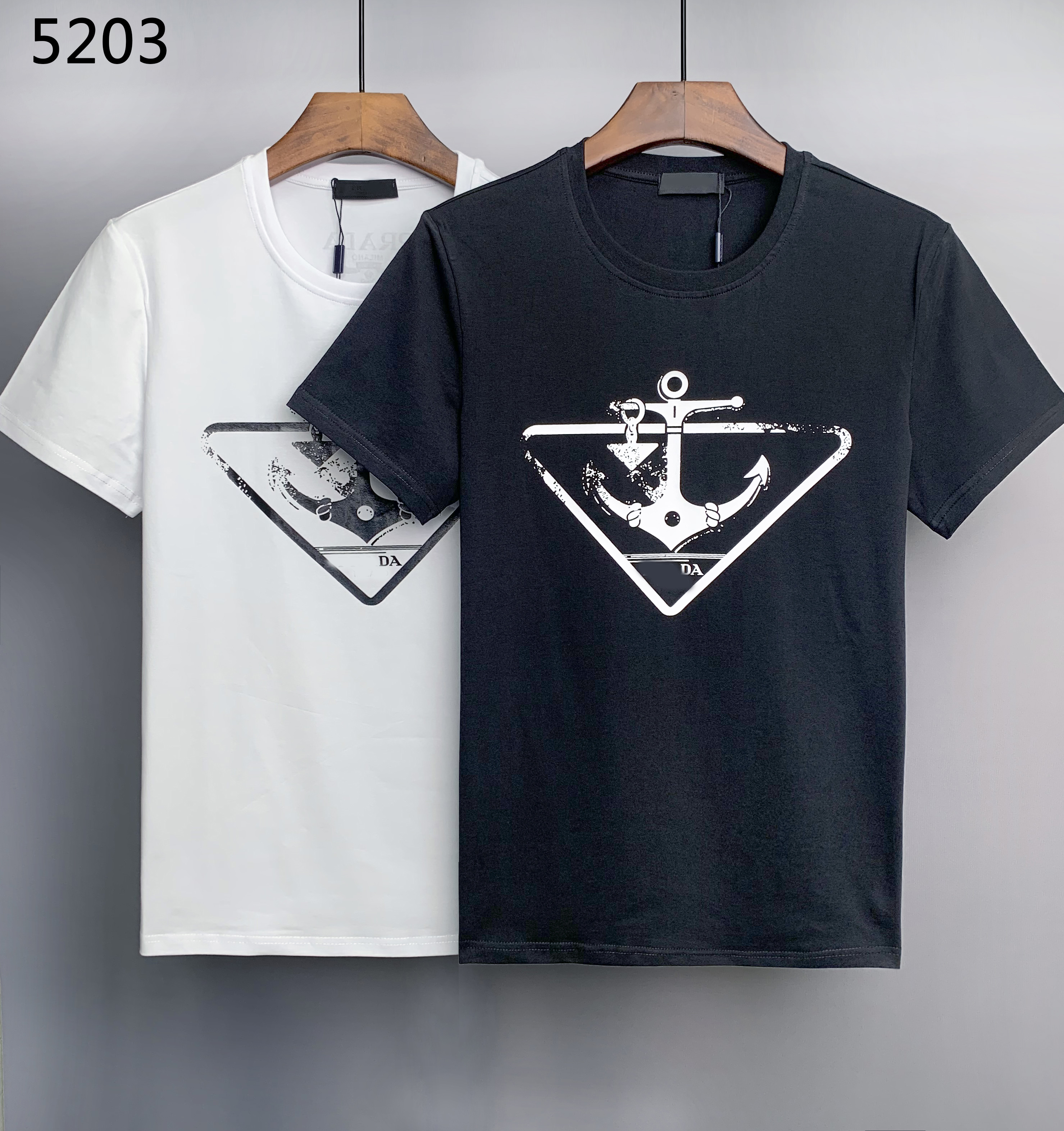 Summer DSQ T-Shirts Paris Fashion POLO Designer Men T-Shirts High Quality Cotton Short Sleeve Tops Graphic Print Shirts Plus Size Clothing y4
Summer DSQ T-Shirts Paris Fashion POLO Designer Men T-Shirts High Quality Cotton Short Sleeve Tops Graphic Print Shirts Plus Size Clothing y4