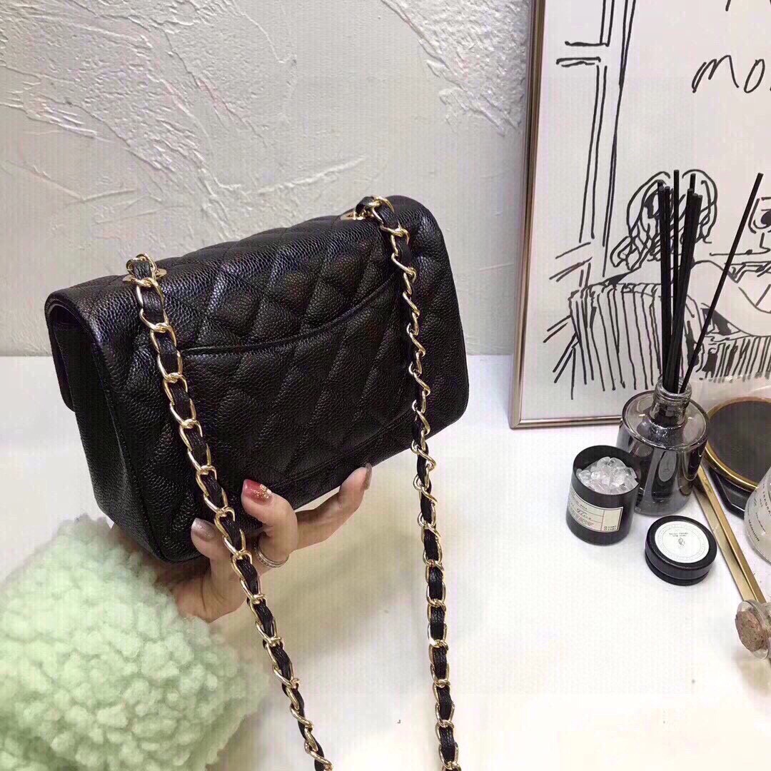 Chan bag2022 Lady's new fashion dinner bag Linger metal chain shoulder bag designer bags tote bag Valentine's Day birthday gift high quality handbag, Gift tshirt
Chan bag2022 Lady's new fashion dinner bag Linger metal chain shoulder bag designer bags tote bag Valentine's Day birthday gift high quality handbag, Gift tshirt