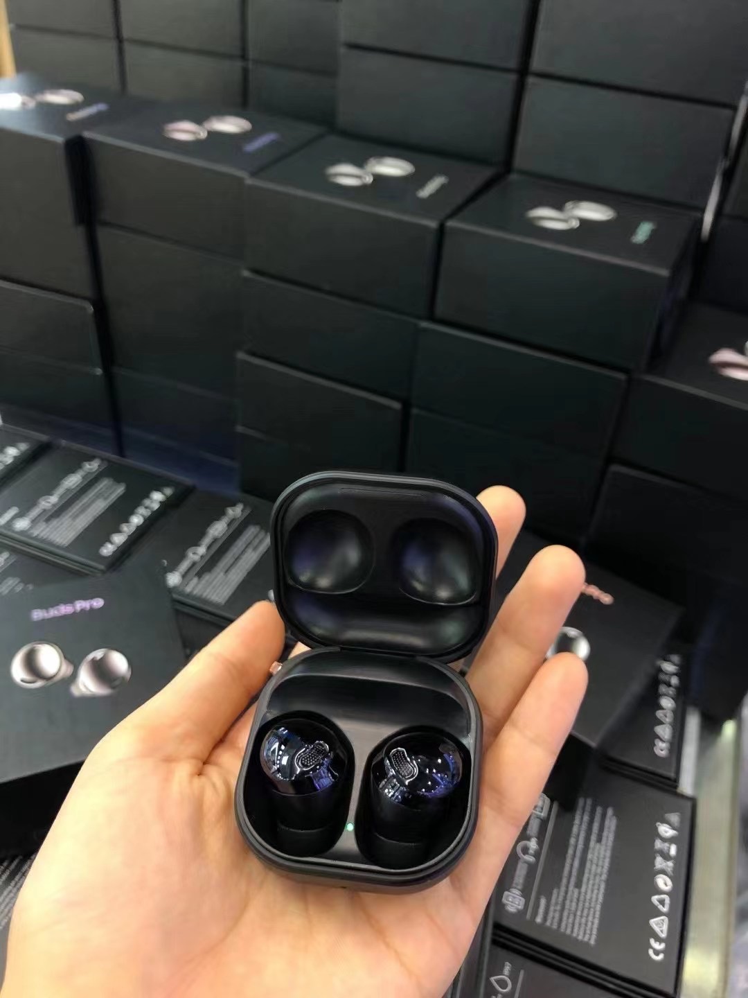 For Samsung Galaxy Buds Pro Headphones Tws Wireless Charging Earphone Sport Earbuds, Black
For Samsung Galaxy Buds Pro Headphones Tws Wireless Charging Earphone Sport Earbuds, Black