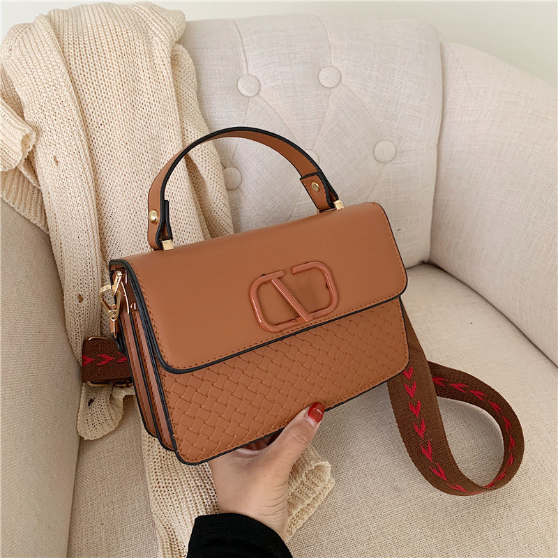 New fashionable women handbags ladies Designer Luxury Shoulder Bags Leather Cross Body Bag Fashion Letter Handbag Totes, White
New fashionable women handbags ladies Designer Luxury Shoulder Bags Leather Cross Body Bag Fashion Letter Handbag Totes, White