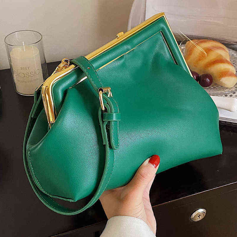 Luxury Letter F Clip Purses And Handbags Designer Bags For Women High Quality Ladies Clutch Famous Brand Shopping Ins 220427, Coffee
Luxury Letter F Clip Purses And Handbags Designer Bags For Women High Quality Ladies Clutch Famous Brand Shopping Ins 220427, Coffee