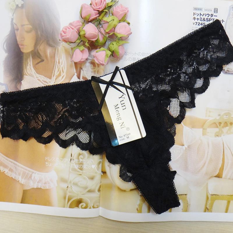 Women Breathable Low Rise Hollow Lace Panties Underwear Thong G-string Sexy Briefs Lingerie Female, Purple
Women Breathable Low Rise Hollow Lace Panties Underwear Thong G-string Sexy Briefs Lingerie Female, Purple