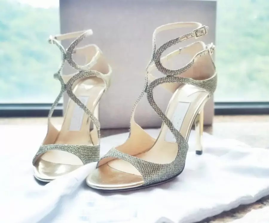 Summer Elegant Brand Women Sandals Women's High Heels Suede patent leather Lang Lance Ladies Gladiator Sandalias Party,Wedding,Bridal dress shoes Box,eu35-43
Summer Elegant Brand Women Sandals Women's High Heels Suede patent leather Lang Lance Ladies Gladiator Sandalias Party,Wedding,Bridal dress shoes Box,eu35-43