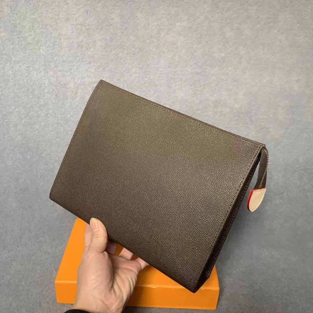 Beauty Case Wash Bag Women Clutch Monograms Canvas Leather Waterproof Men Cosmetic Bags 47542 Travel Toiletry Toilet Pouch 26 CM Protection, Customize
Beauty Case Wash Bag Women Clutch Monograms Canvas Leather Waterproof Men Cosmetic Bags 47542 Travel Toiletry Toilet Pouch 26 CM Protection, Customize