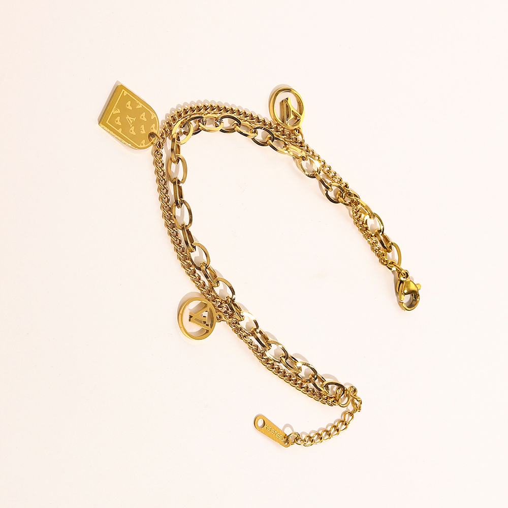 Classic Bracelets Fashion Elegant Stainless Steel Bangle Women 18K Gold Plated Bracelet Wristband Cuff Chain Lovers Gift Wedding Jewelry ZG1227
Classic Bracelets Fashion Elegant Stainless Steel Bangle Women 18K Gold Plated Bracelet Wristband Cuff Chain Lovers Gift Wedding Jewelry ZG1227