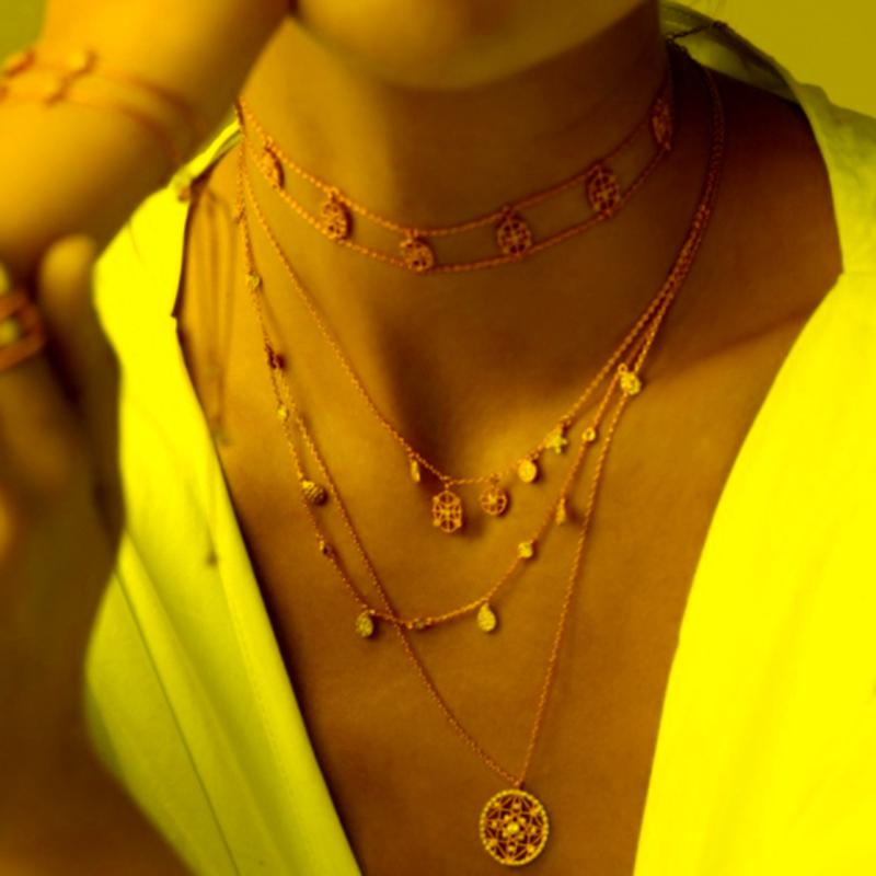 Chains Fashion Jewelry Lady's Gold Color Crystal Round Pendant Necklace Double Layer Chain Shiny Cz Choker & Necklaces For Women 202
Chains Fashion Jewelry Lady's Gold Color Crystal Round Pendant Necklace Double Layer Chain Shiny Cz Choker & Necklaces For Women 202