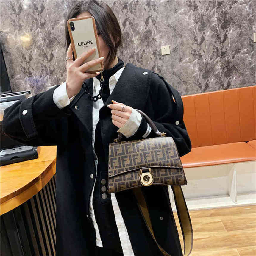 80%2022 New Top Design Luxury Bags Bag spring one diagonal handbag versatile texture foreign style bagWomen's Fashion Bags, Yellow
80%2022 New Top Design Luxury Bags Bag spring one diagonal handbag versatile texture foreign style bagWomen's Fashion Bags, Yellow