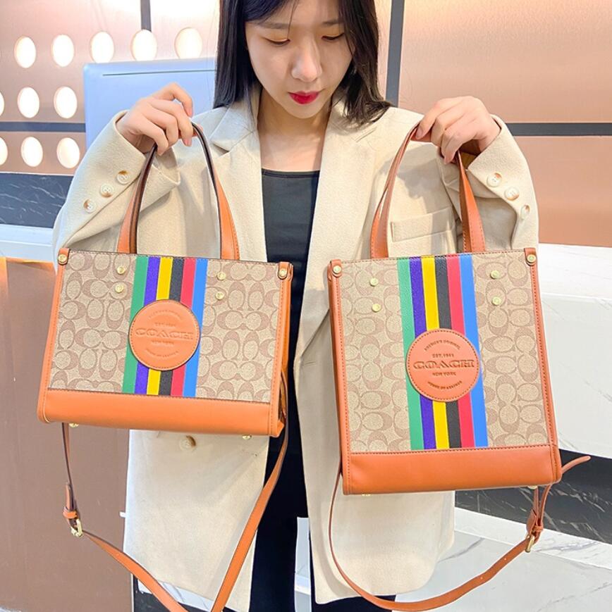 A126 high quality designer retro coach women leather handbag Envelope shopping crossbody messenger Chain flap bag tote shoulder bag, Natural color
A126 high quality designer retro coach women leather handbag Envelope shopping crossbody messenger Chain flap bag tote shoulder bag, Natural color