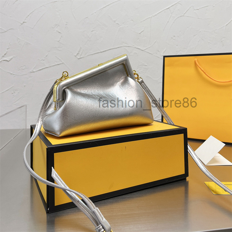 Silver Luxury Handbag Women Bags Designer Shoulder Classic First Clutch Bag Womens Handbags Purses Wallet Fashion Crossbody Totes Bag
Silver Luxury Handbag Women Bags Designer Shoulder Classic First Clutch Bag Womens Handbags Purses Wallet Fashion Crossbody Totes Bag