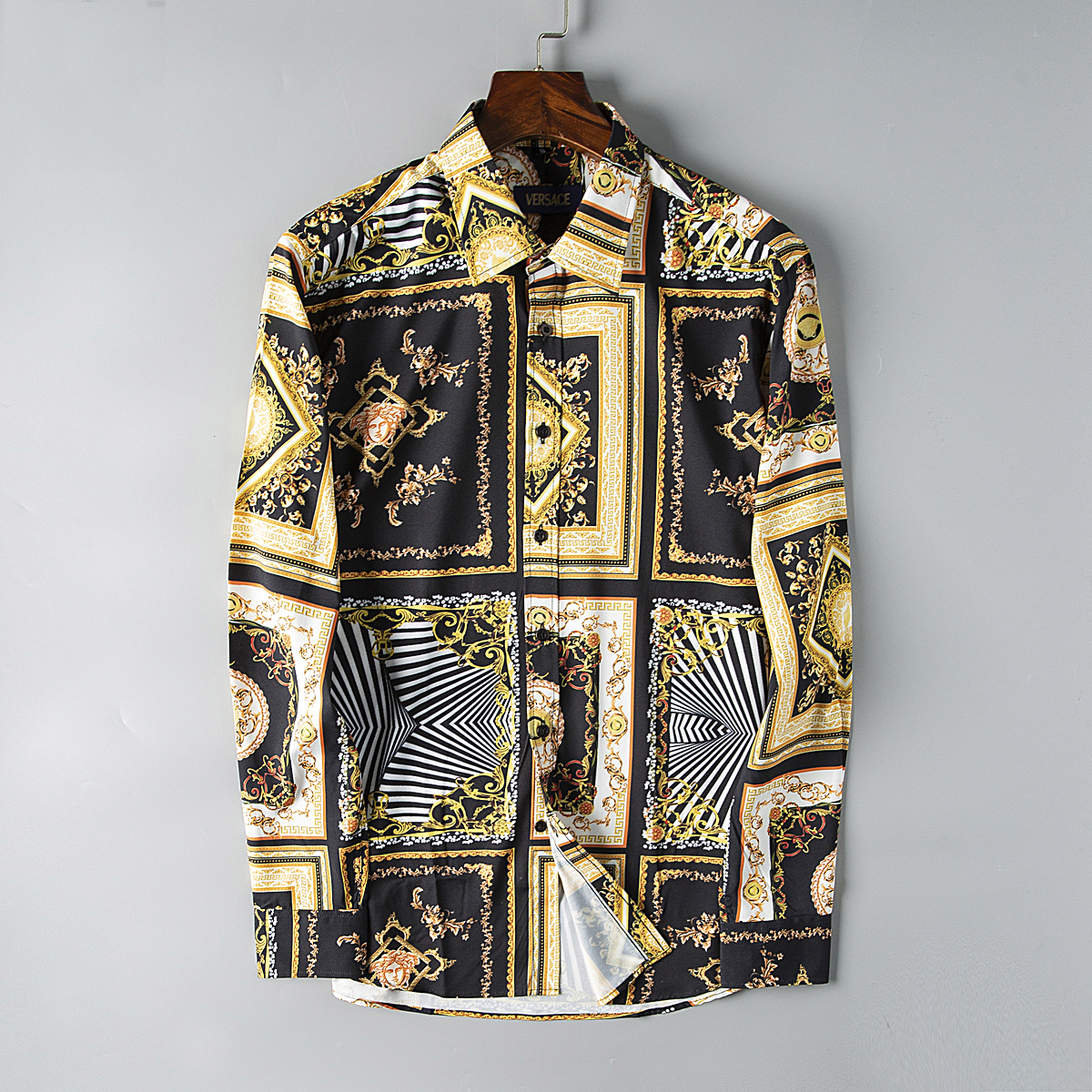 2022 Luxurys Designers Dress Shirt Menswear Fashion Society Black Men Solid Color Business Casual Long Sleeve M-XXXL AP77
2022 Luxurys Designers Dress Shirt Menswear Fashion Society Black Men Solid Color Business Casual Long Sleeve M-XXXL AP77