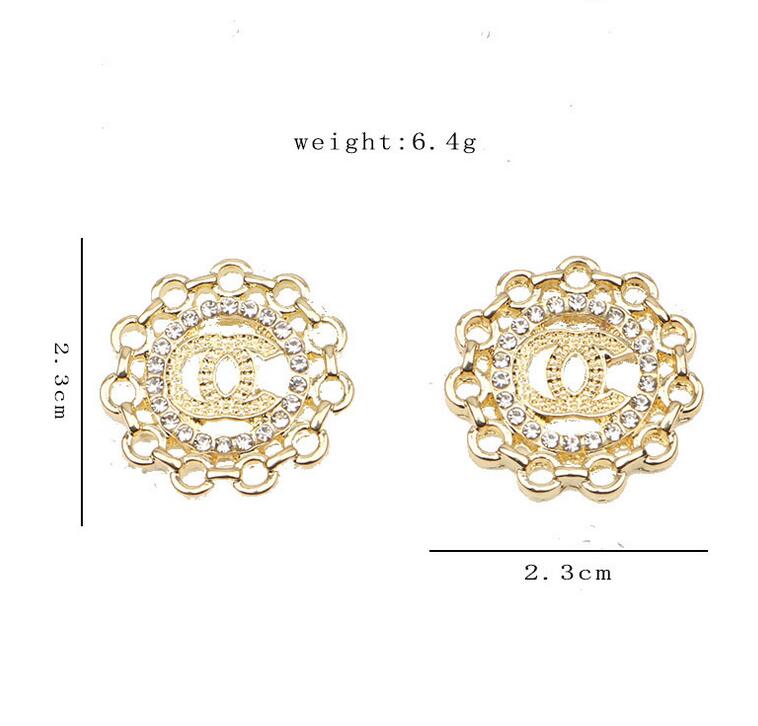 Simple 18K Gold Plated 925 Silver Luxury Brand Designers Letter Stud Geometric Famous Women Crystal Rhinestone Pearl Long Earring Jewelry Accessories
Simple 18K Gold Plated 925 Silver Luxury Brand Designers Letter Stud Geometric Famous Women Crystal Rhinestone Pearl Long Earring Jewelry Accessories