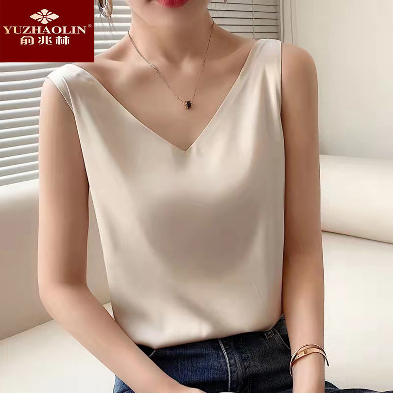 Strap Top Women Halter V Neck Basic White Cami Sleeveless Satin Silk Tank Tops Women'S Summer Camisole Plus Size, Picture color
Strap Top Women Halter V Neck Basic White Cami Sleeveless Satin Silk Tank Tops Women'S Summer Camisole Plus Size, Picture color
