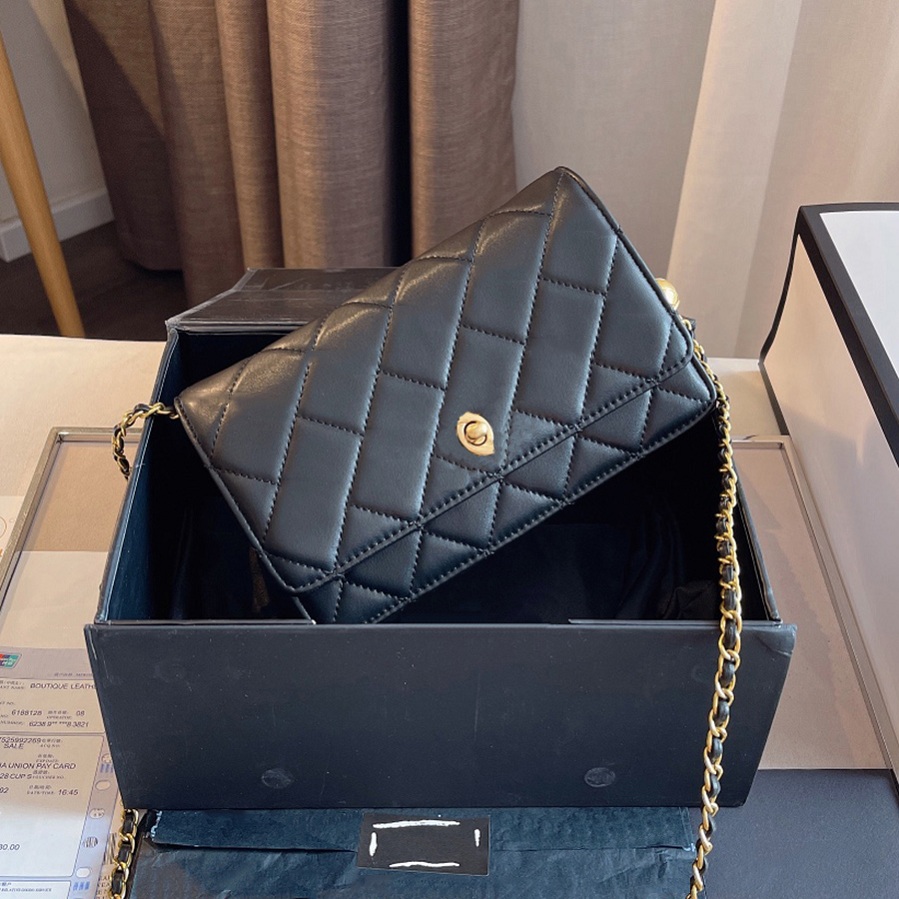 Italy Designer Bag Luxury Purse P Brand Shoulder Bags Leather Handbag Woman Crossbody Messager Cosmetic Purses Wallet by brand 004, #30 box
Italy Designer Bag Luxury Purse P Brand Shoulder Bags Leather Handbag Woman Crossbody Messager Cosmetic Purses Wallet by brand 004, #30 box