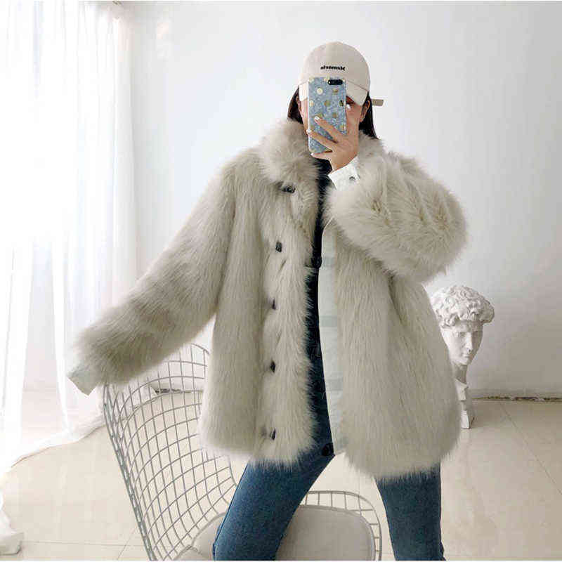 Winter fur coat female short overcaot fashion warm woman parkas Korean Loose winter clothes women T220810, Rose red
Winter fur coat female short overcaot fashion warm woman parkas Korean Loose winter clothes women T220810, Rose red