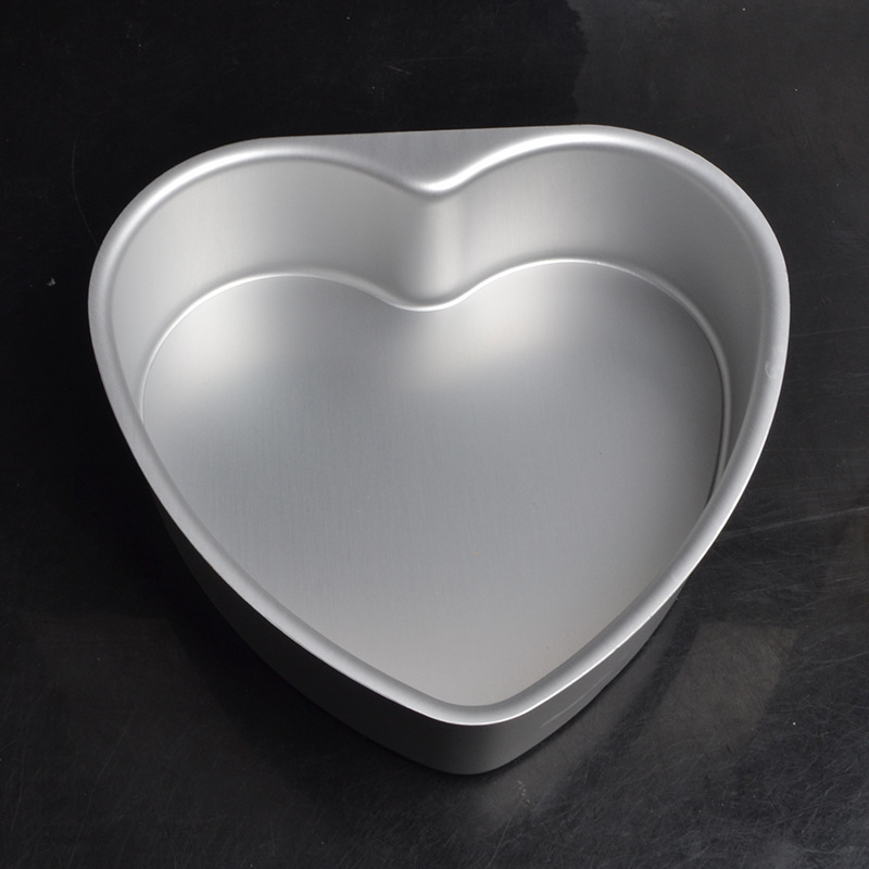 Durable Home Baking Toolset Aluminium Heart-Shaped Tins w/ Easy Release Bottoms (4, 6, 8, 10) Perfect for Decadent Dishes